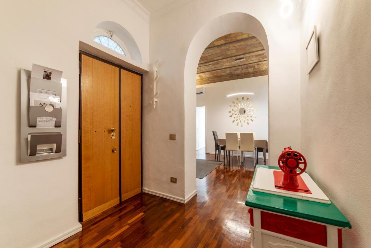 Fontana Di Trevi Design Apartment 로마 외부 사진